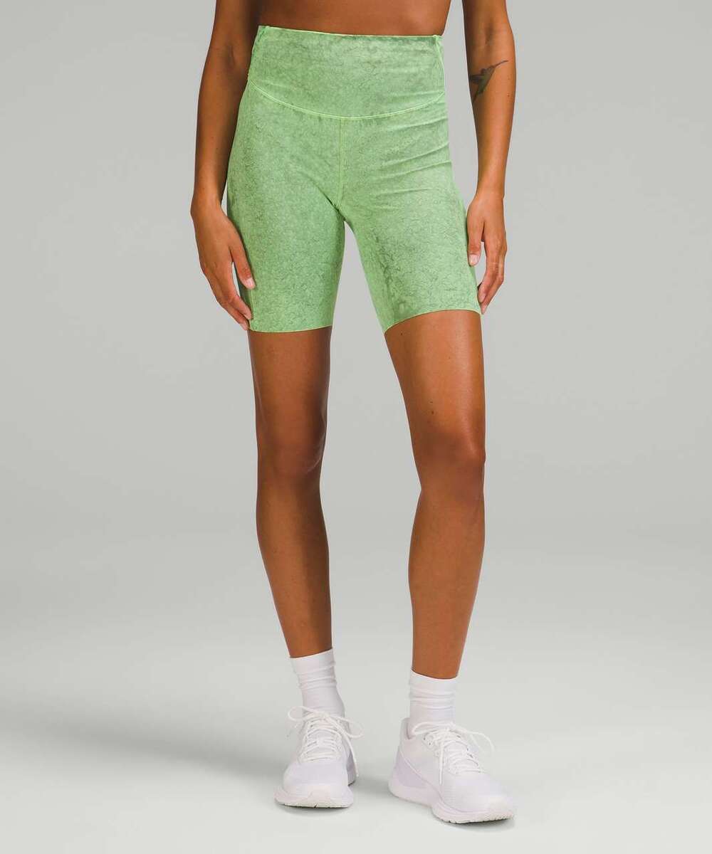 Lululemon Size 4 Athletic Lime Green Bike Shorts Base Pace High Rise Activewear